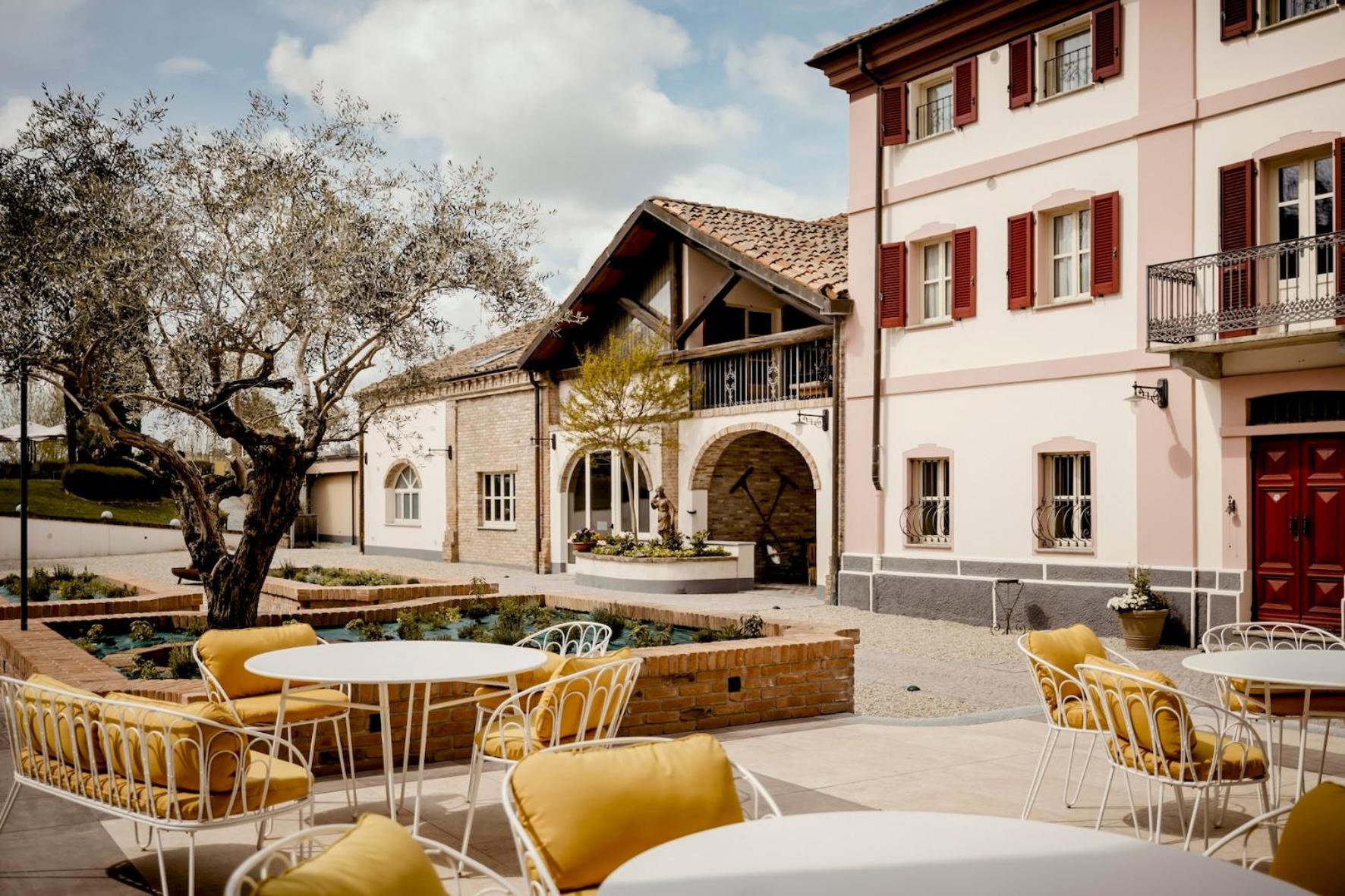 ホテル Relais Almaranto Calamandrana エクステリア 写真